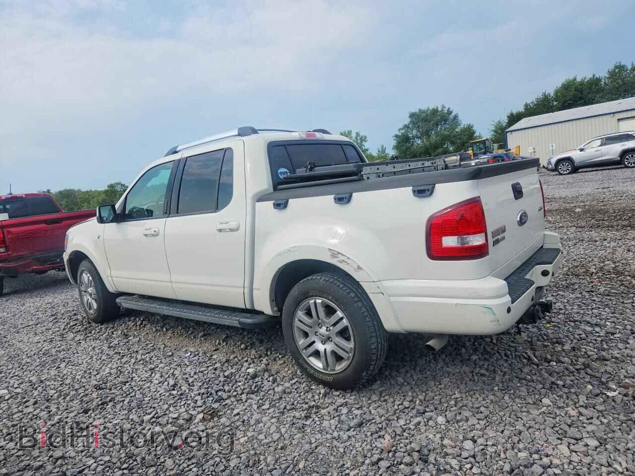 2008 FORD EXPLORER - VIN: 1FMEU53868UB02279 - Фото 2