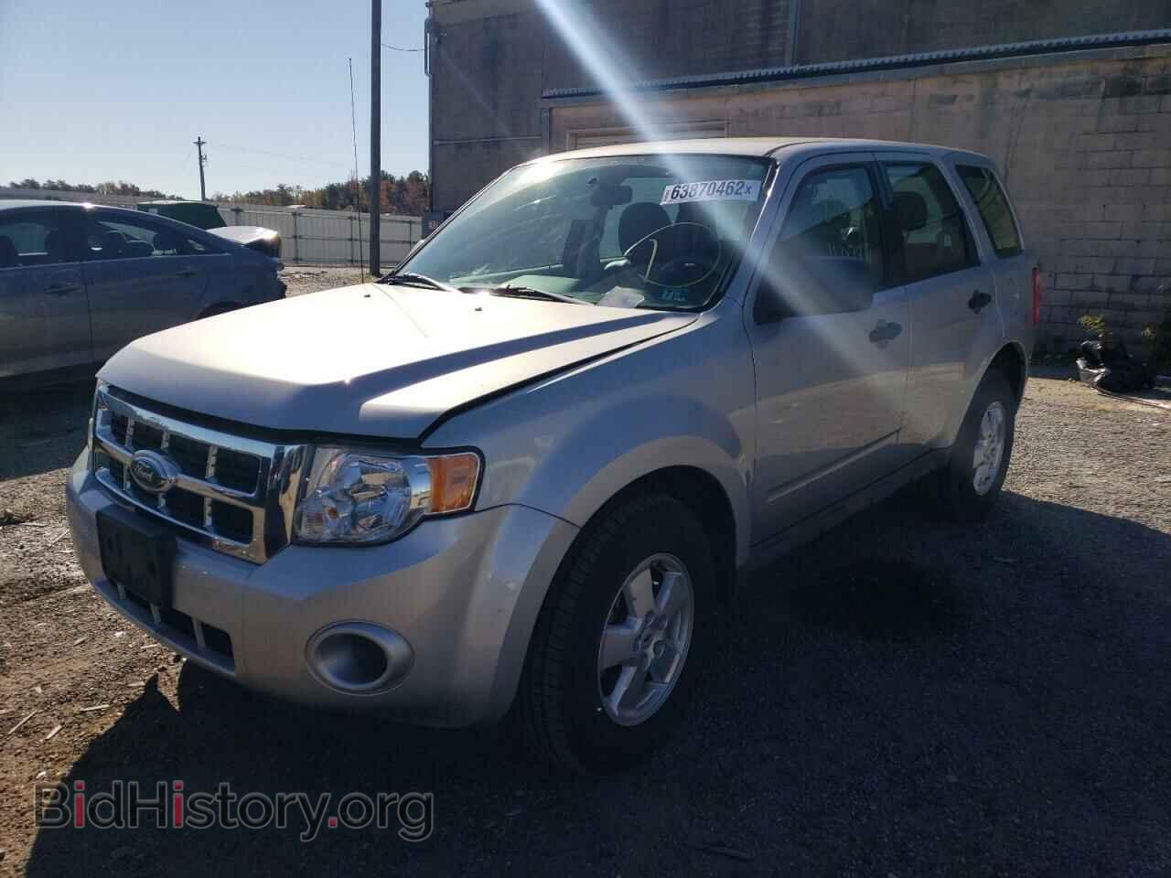 2009 FORD ESCAPE - VIN: 1FMCU02719KB79366 - Фото 2