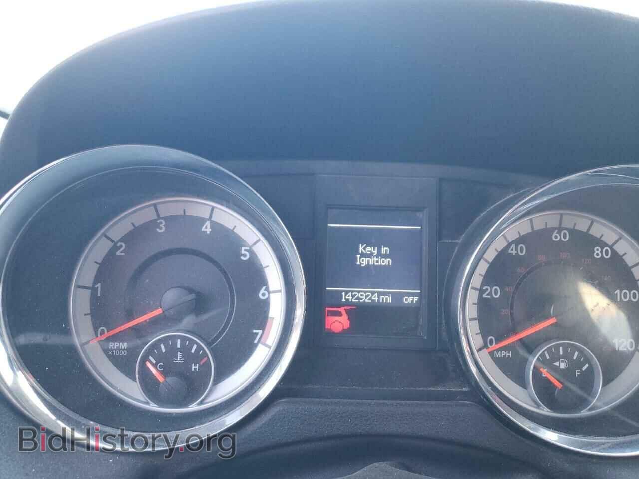 2011 DODGE CARAVAN - VIN: 2D4RN5DG1BR657589 - Фото 8
