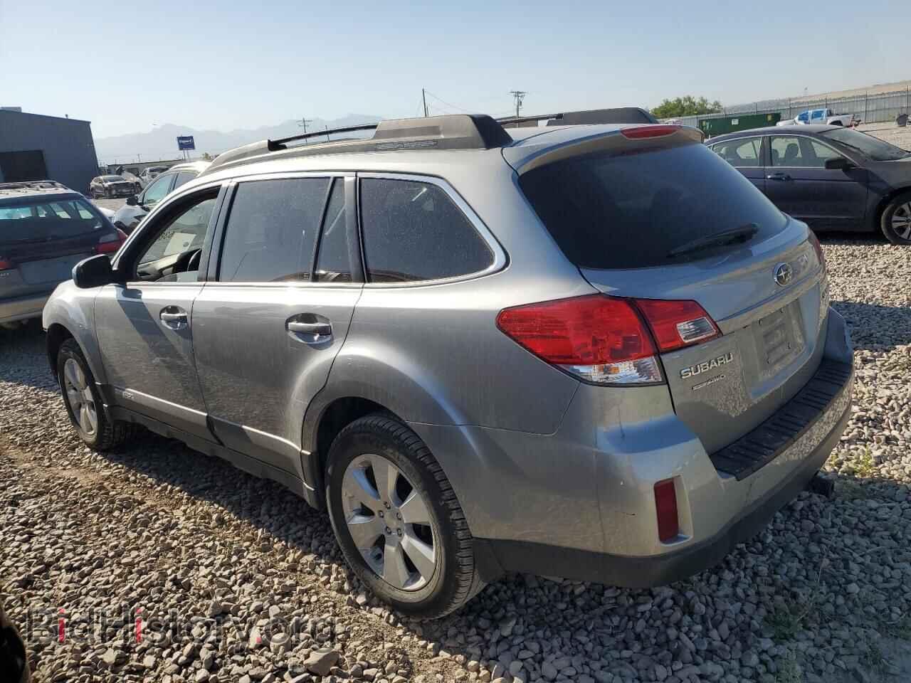2011 SUBARU OUTBACK - VIN: 4S4BRBGC0B3327876 - Фото 2