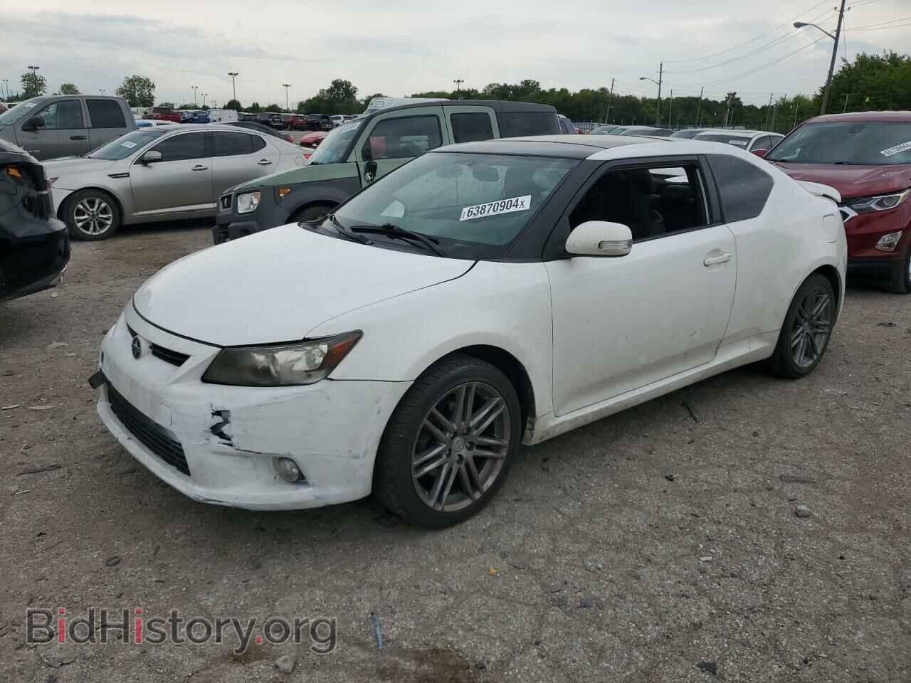 Фотография JTKJF5C74B3011070 - TOYOTA SCION 2011