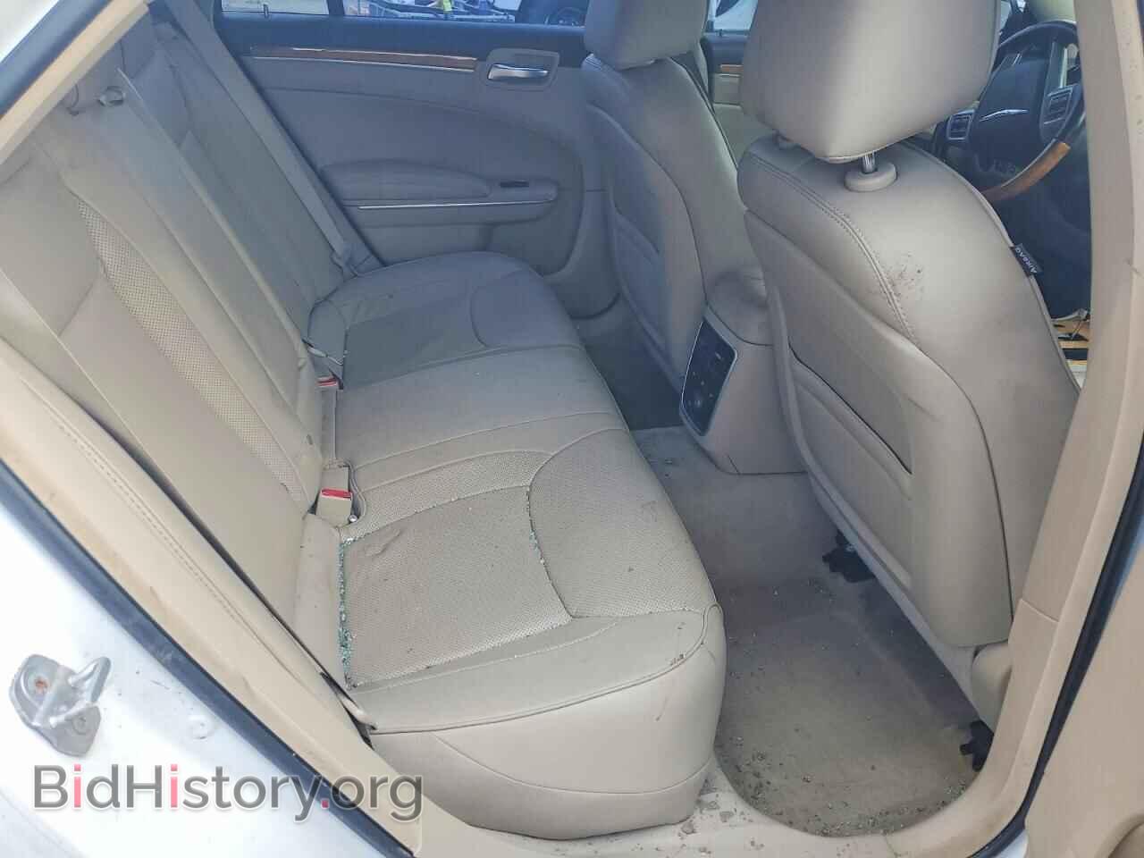 2014 CHRYSLER 300 - VIN: 2C3CCAET0EH118084 - Фото 10