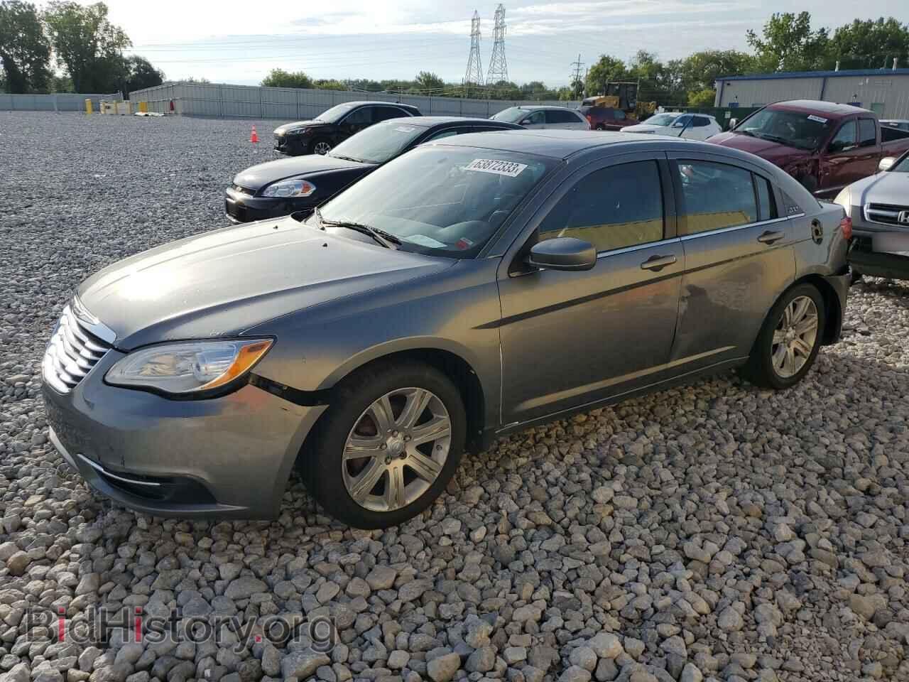 Photo 1C3BC1FB7BN592991 - CHRYSLER 200 2011