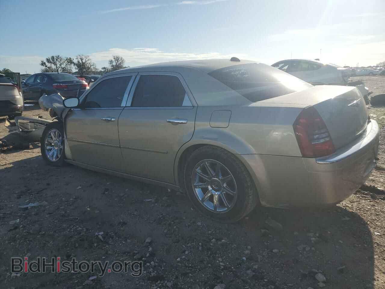 2006 CHRYSLER 300 - VIN: 2C3LA63H36H159618 - Фото 2