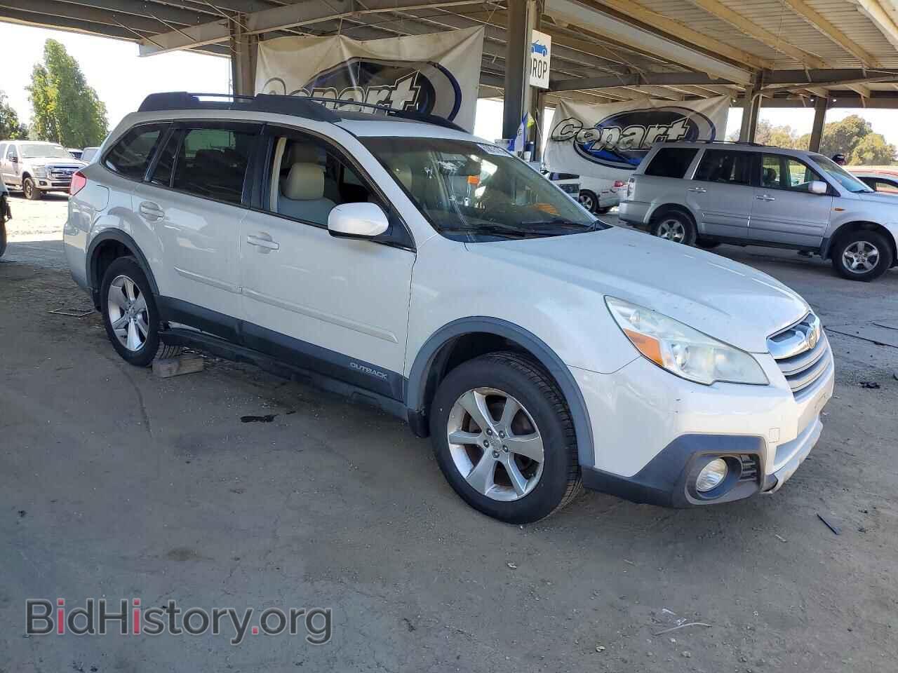 2014 SUBARU OUTBACK - VIN: 4S4BRBLC8E3308731 - Photo 4