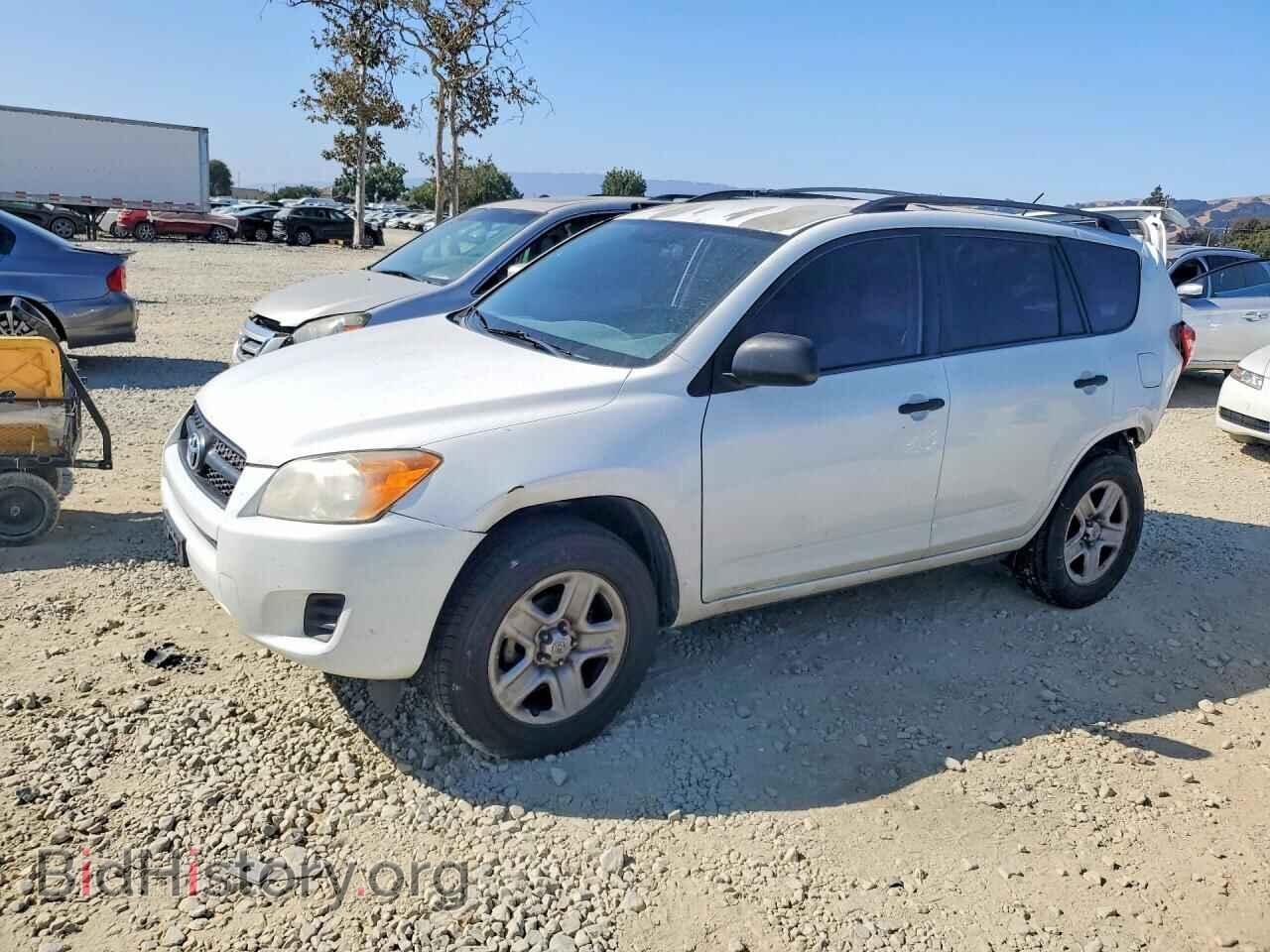 Фотография 2T3BF4DV4CW193788 - TOYOTA RAV4 2012