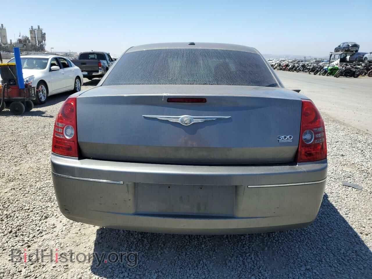 2010 CHRYSLER 300 - VIN: 2C3CA5CV4AH318784 - Фото 6