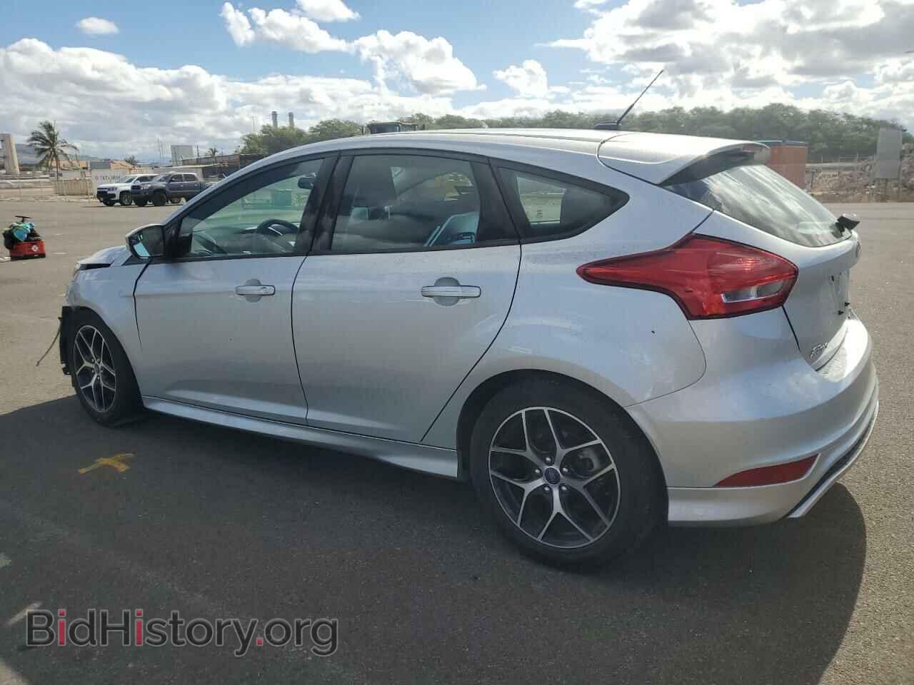 2016 FORD FOCUS - VIN: 1FADP3K26GL363124 - Фото 2