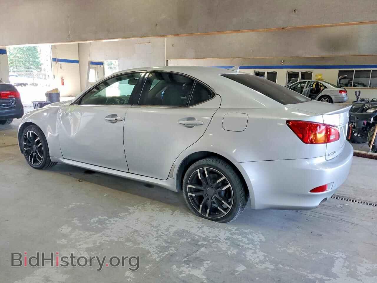 2008 LEXUS IS - VIN: JTHCK262885021297 - Фото 2