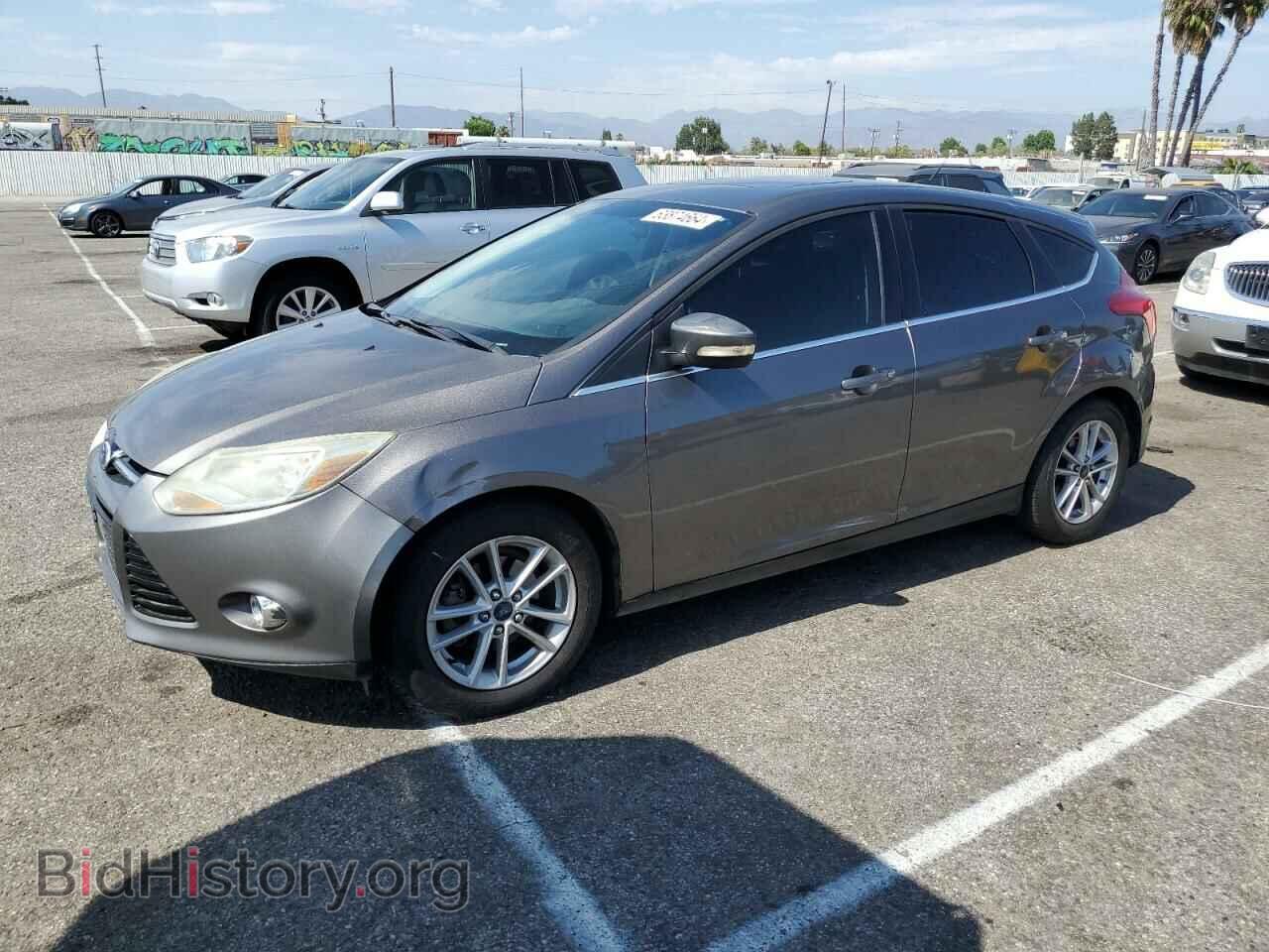 Фотография 1FAHP3M28CL206543 - FORD FOCUS 2012