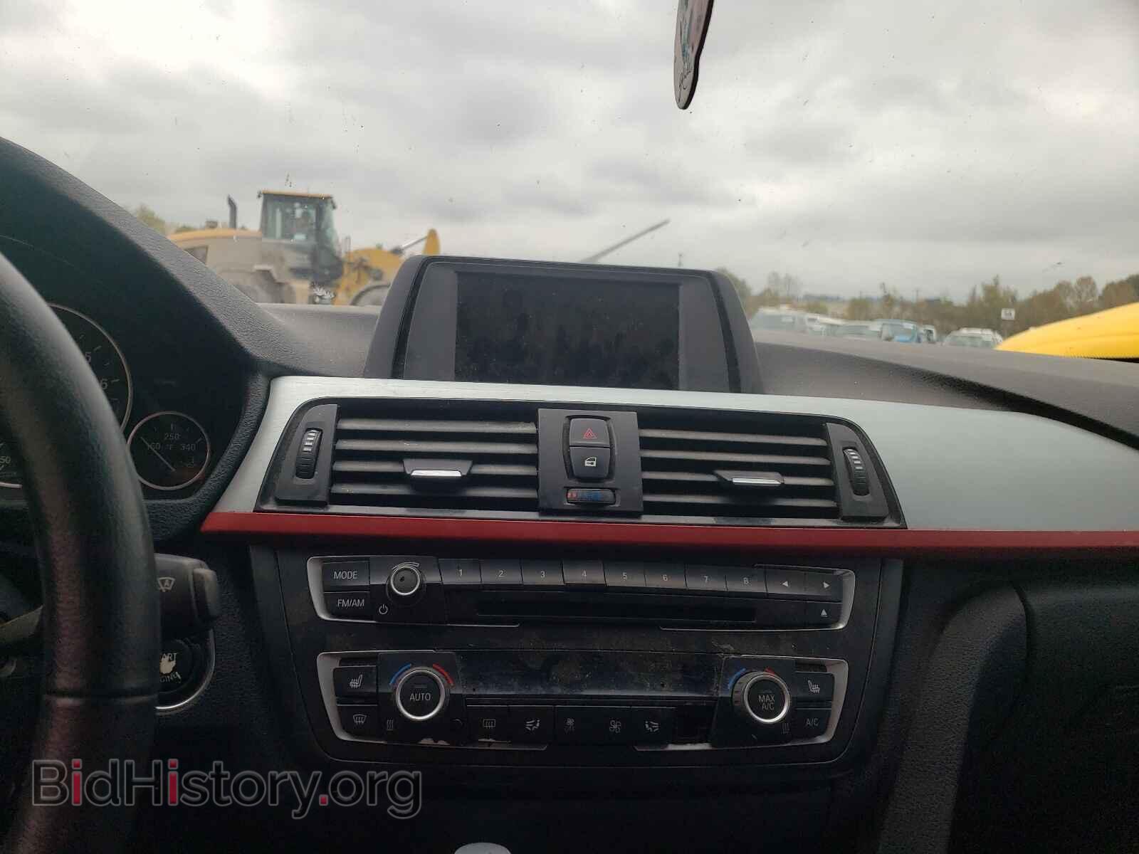 2013 BMW 3 SERIES - VIN: WBA3A5C54DF452953 - Фото 9