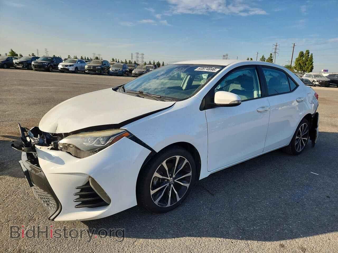 Photo 5YFBURHE7HP677758 - TOYOTA COROLLA 2017