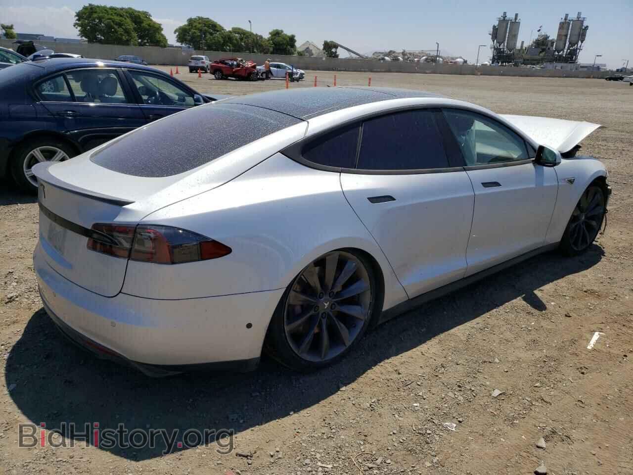 2013 TESLA MODEL S - VIN: 5YJSA1DP8DFP04232 - Фото 3