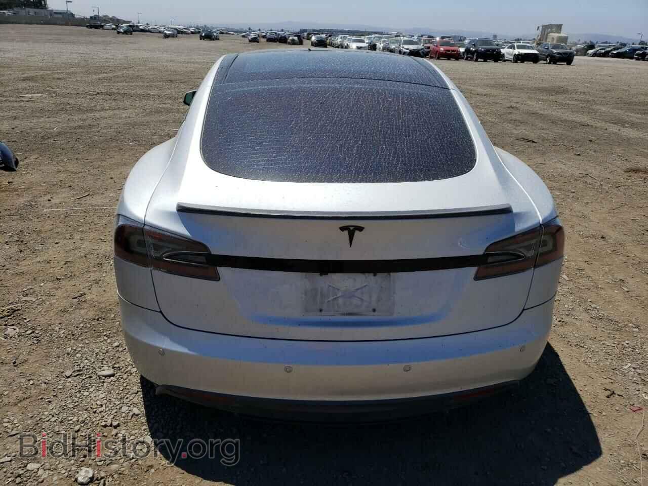 2013 TESLA MODEL S - VIN: 5YJSA1DP8DFP04232 - Фото 6