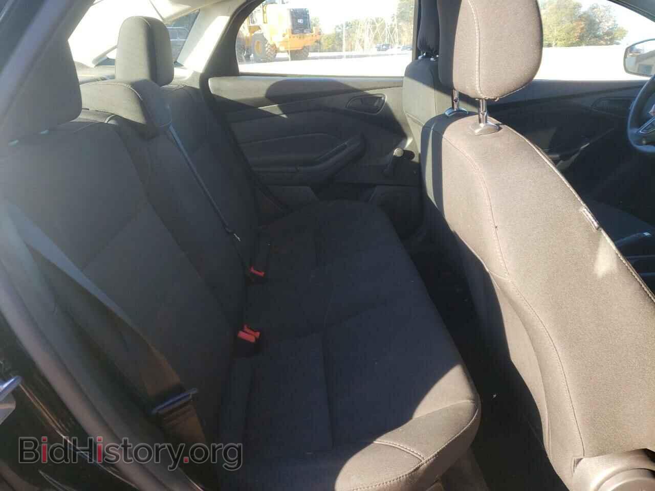 2017 FORD FOCUS - VIN: 1FADP3E29HL201887 - Photo 6