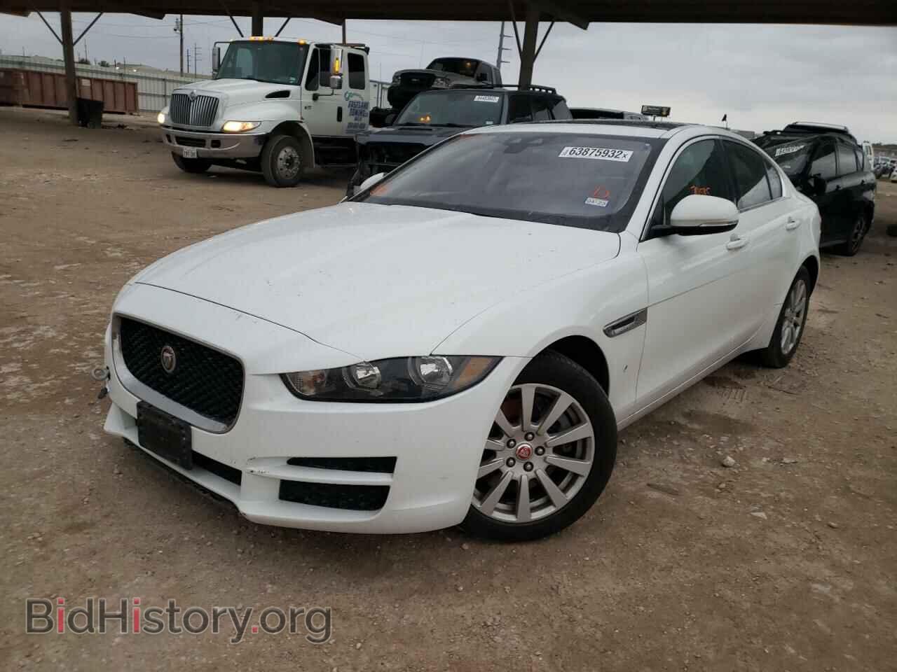 2019 JAGUAR XE - VIN: SAJAR4FX1KCP49317 - Фото 2