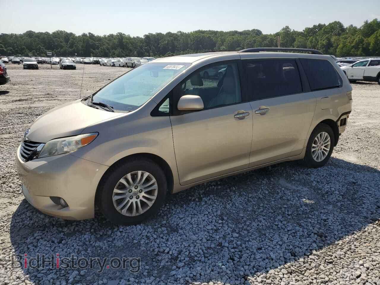 Photo 5TDYK3DC9DS395222 - TOYOTA All Models 2013