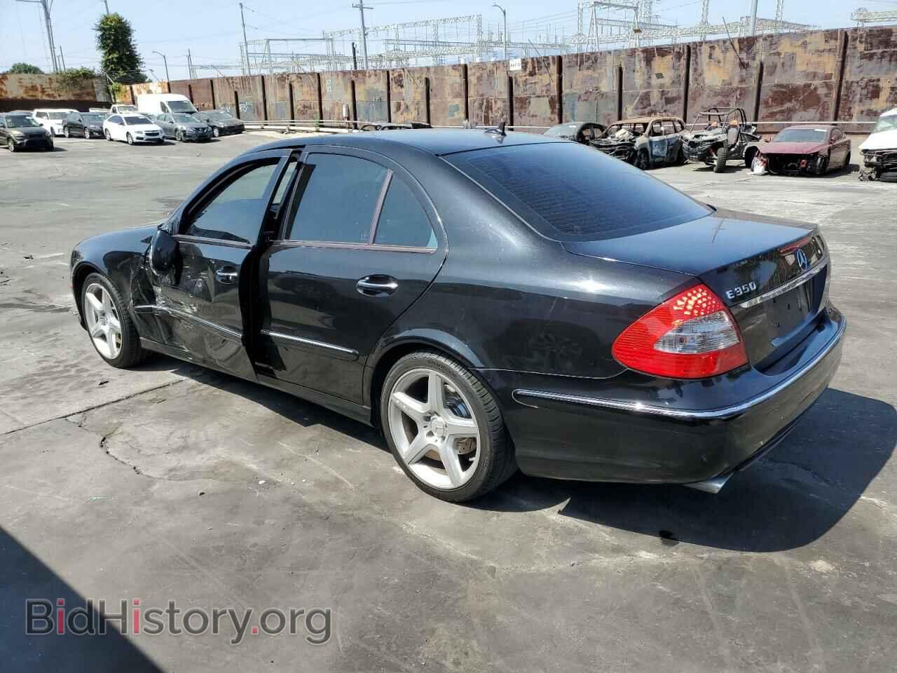 2009 MERCEDES-BENZ E-CLASS - VIN: WDBUF56X29B389287 - Фото 2