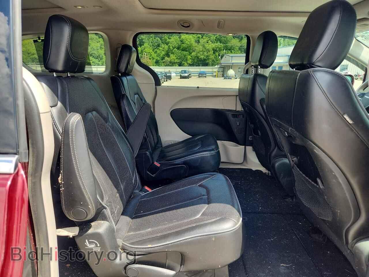 2018 CHRYSLER PACIFICA - VIN: 2C4RC1GG8JR170900 - Photo 11