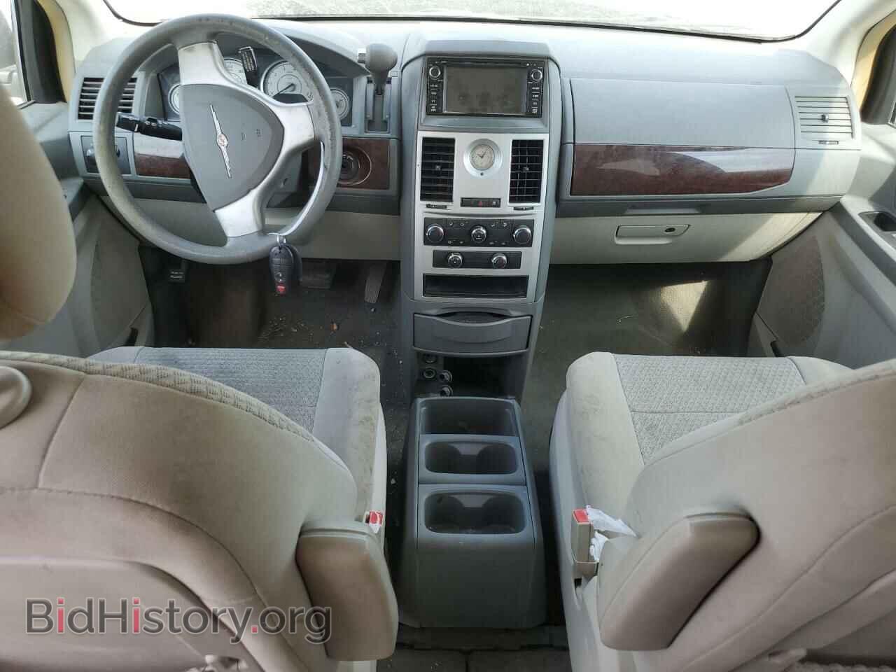 2010 CHRYSLER MINIVAN - VIN: 2A4RR4DE7AR285940 - Фото 8