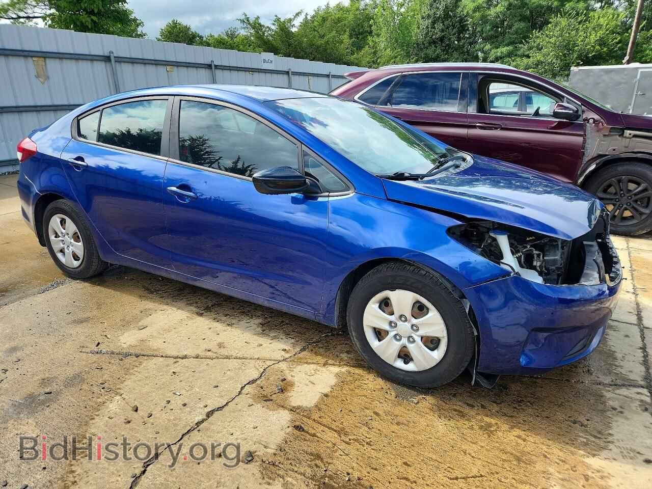 2017 KIA FORTE - VIN: 3KPFK4A7XHE095337 - Фото 4