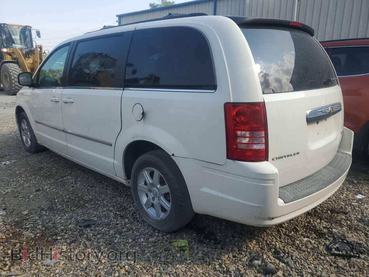 2010 CHRYSLER MINIVAN - VIN: 2A4RR5D1XAR266771 - Фото 2