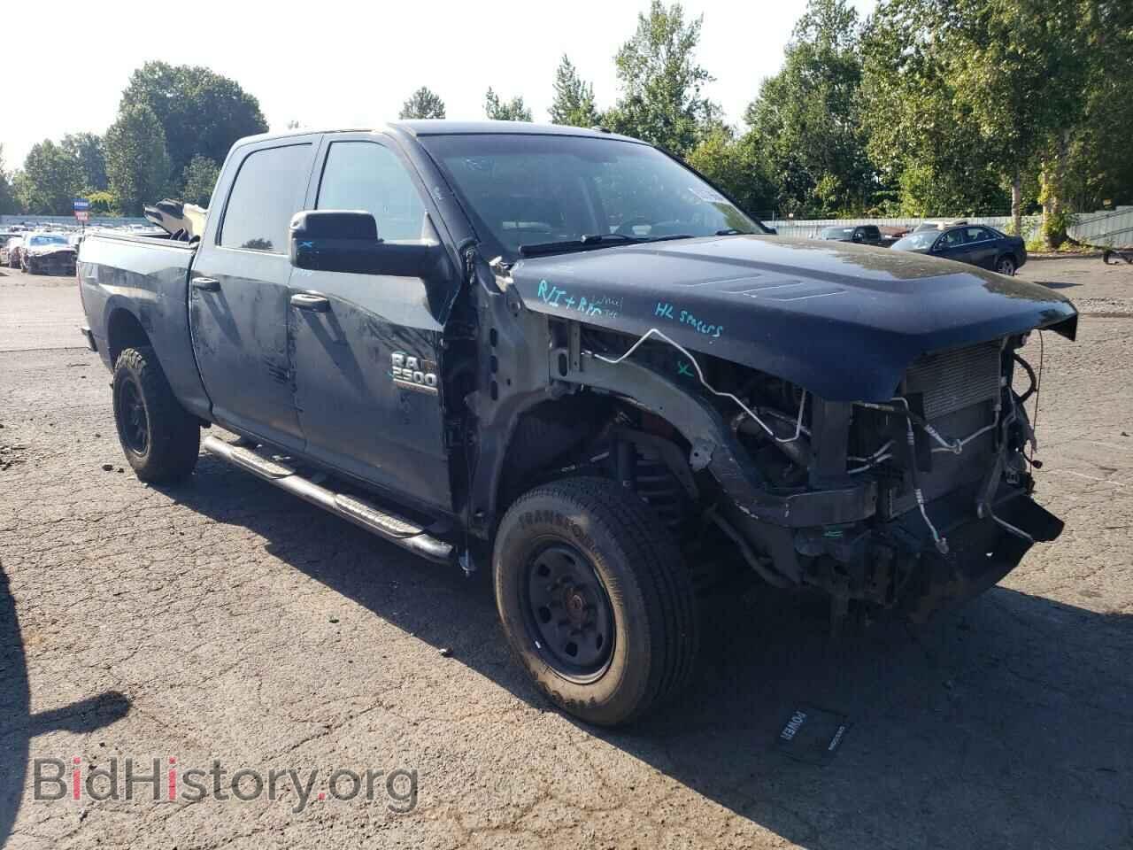 2018 RAM All Models - VIN: 3C6UR5CL0JG418167 - Фото 4