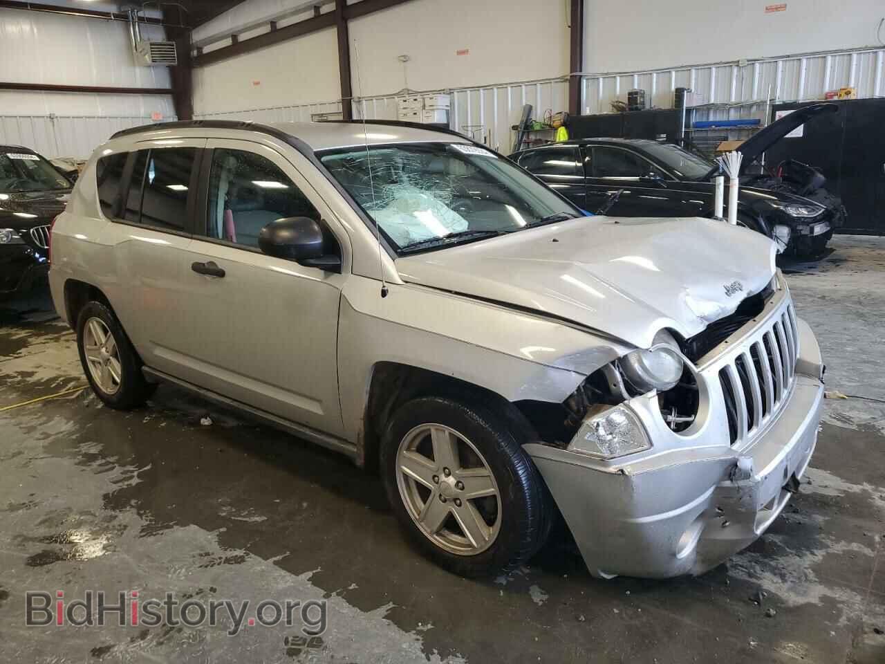 2007 JEEP COMPASS - VIN: 1J8FT47W27D370882 - Фото 4
