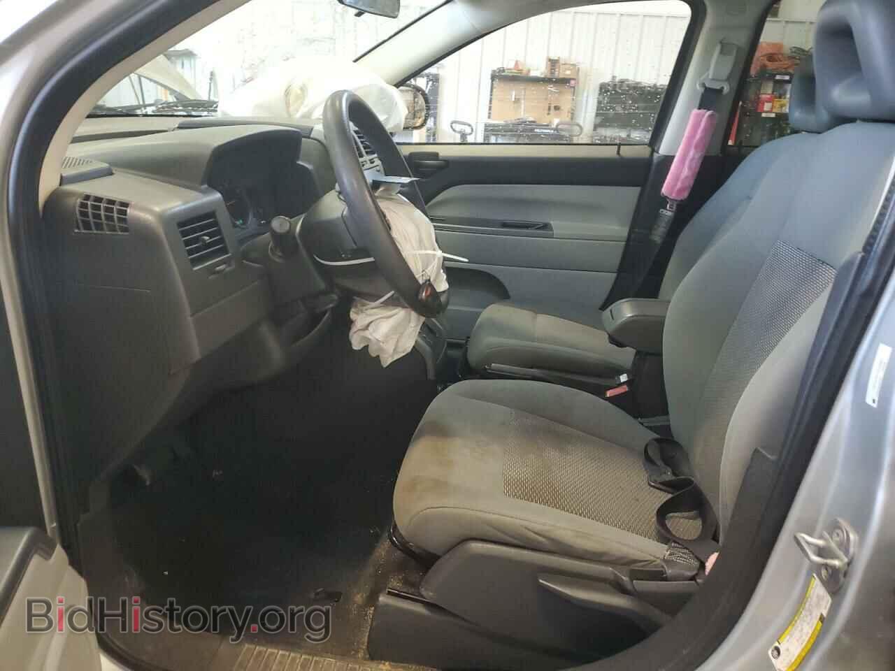 2007 JEEP COMPASS - VIN: 1J8FT47W27D370882 - Фото 7