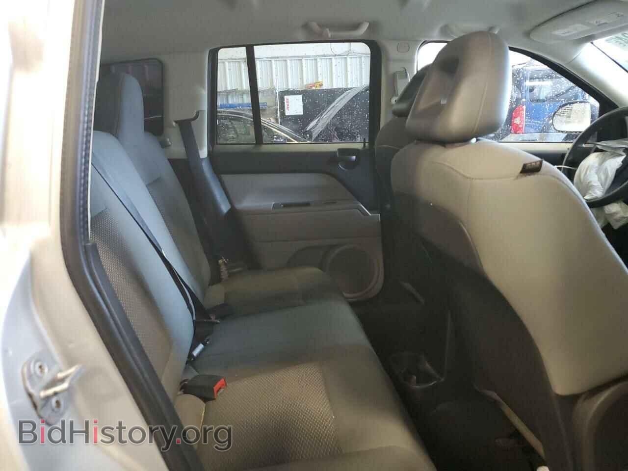 2007 JEEP COMPASS - VIN: 1J8FT47W27D370882 - Фото 10