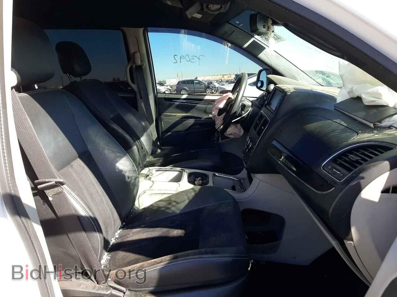 2018 DODGE CARAVAN - VIN: 2C4RDGCG8JR302124 - Фото 5