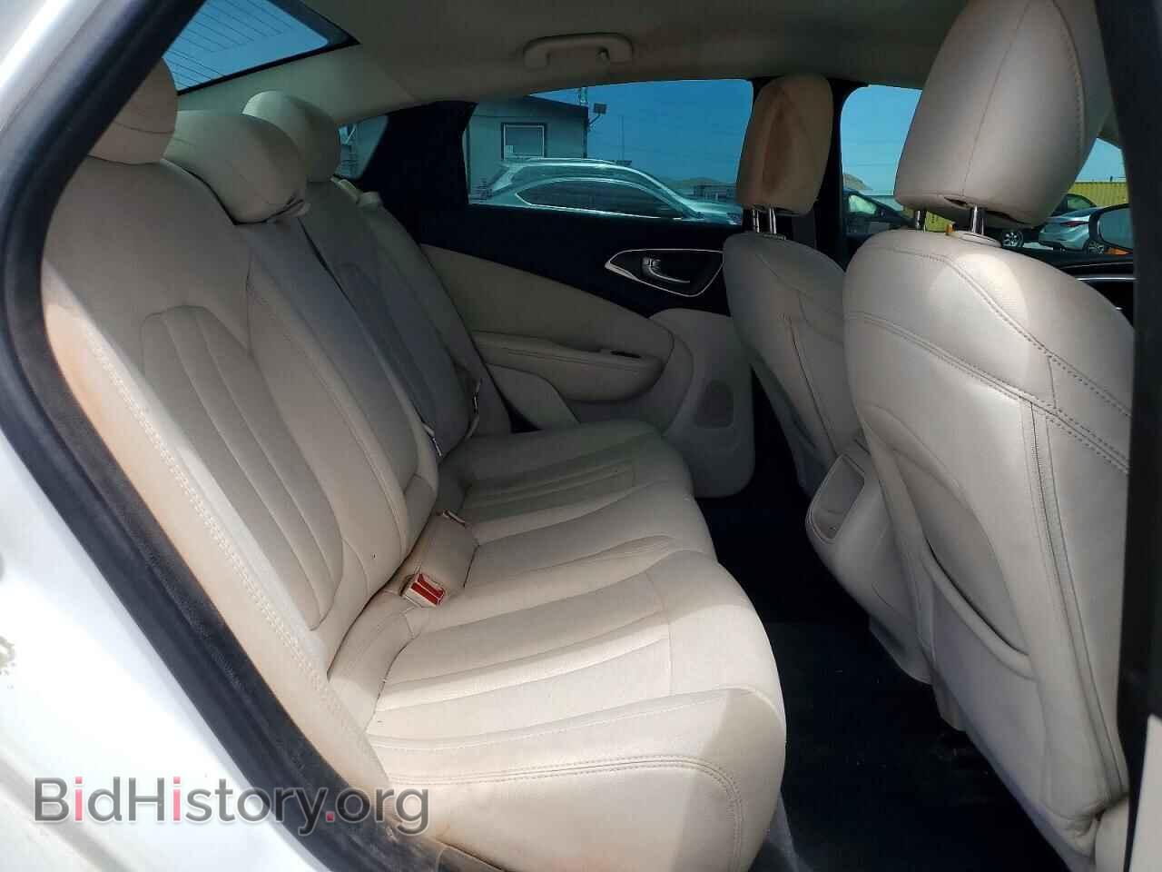 2015 CHRYSLER 200 - VIN: 1C3CCCAB6FN579873 - Фото 10