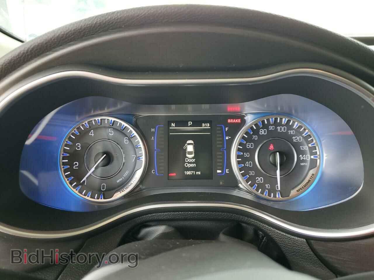 2016 CHRYSLER 200 - VIN: 1C3CCCAB1GN120168 - Photo 9