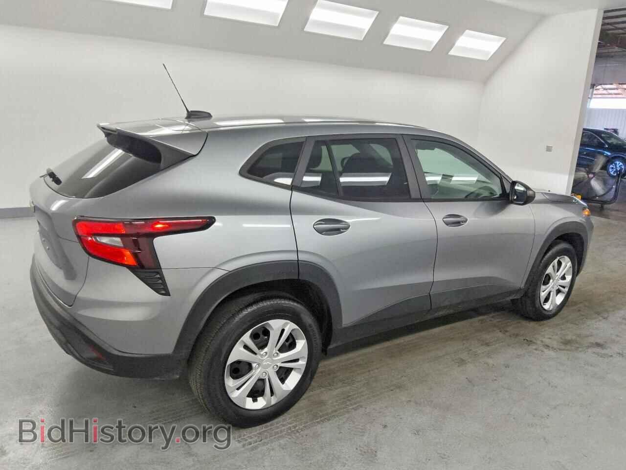 2024 CHEVROLET TRAX - VIN: KL77LFE28RC211765 - Photo 3