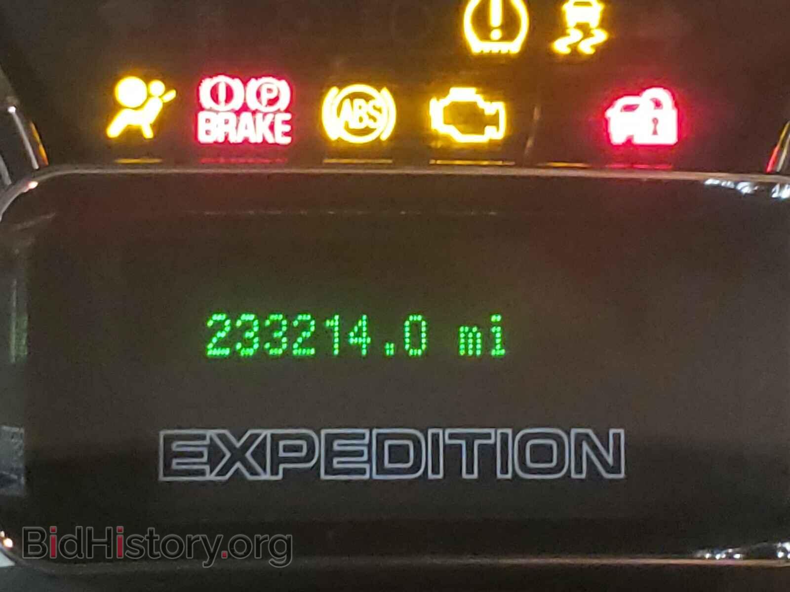 2011 FORD EXPEDITION - VIN: 1FMJU1J50BEF07829 - Фото 8