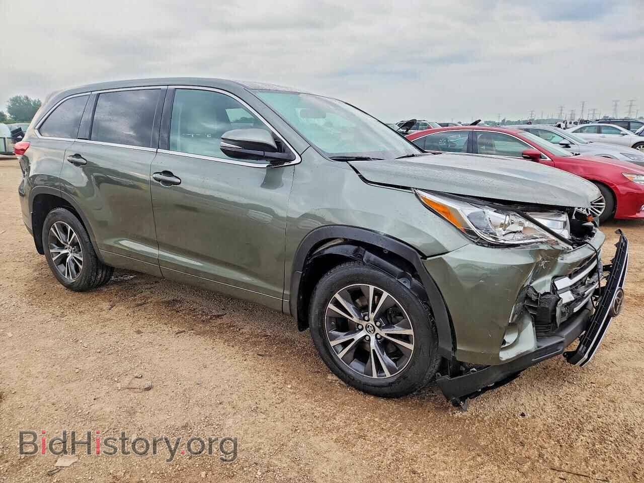 2017 TOYOTA HIGHLANDER - VIN: 5TDBZRFH7HS414546 - Фото 4