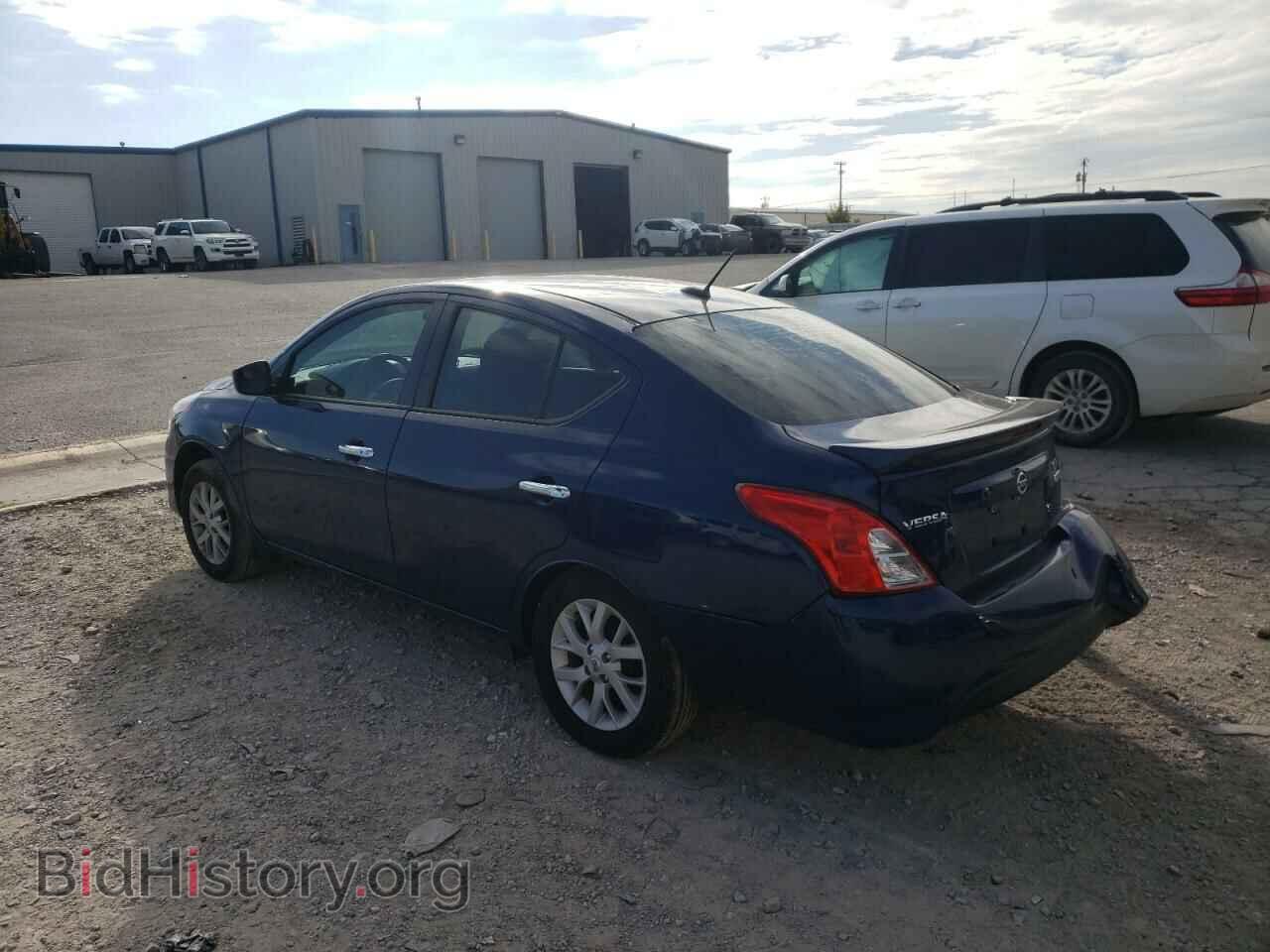 2019 NISSAN VERSA - VIN: 3N1CN7AP3KL817734 - Фото 3