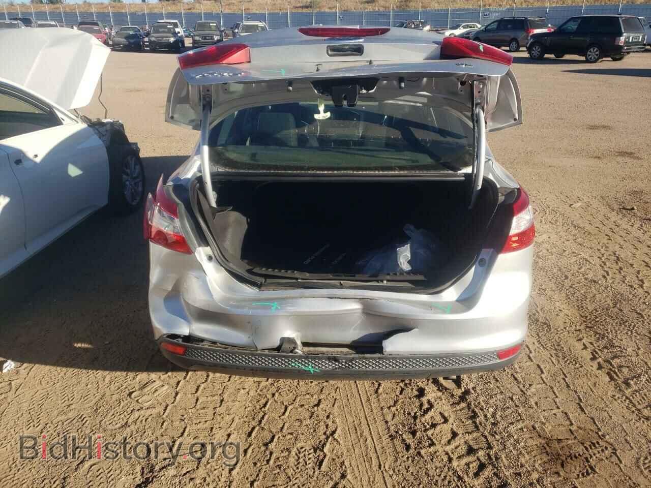 2012 FORD FOCUS - VIN: 1FAHP3F28CL175596 - Photo 9