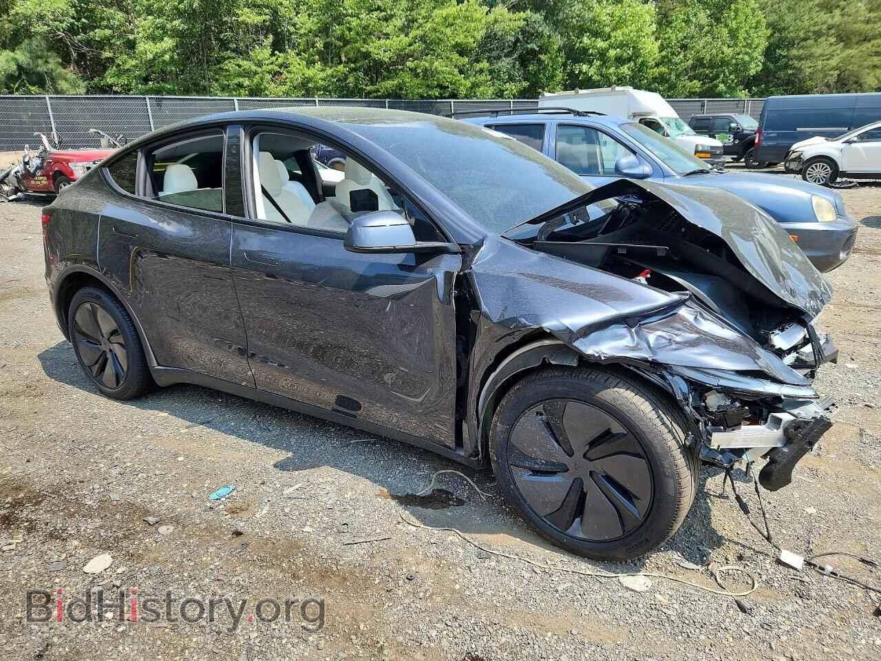 2026 TESLA MODEL Y - VIN: 7SAYGDEE9TA491765 - Photo 4