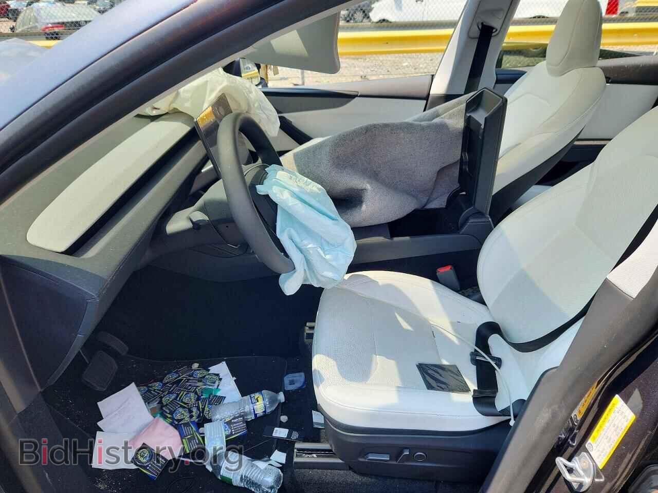 2026 TESLA MODEL Y - VIN: 7SAYGDEE9TA491765 - Photo 7