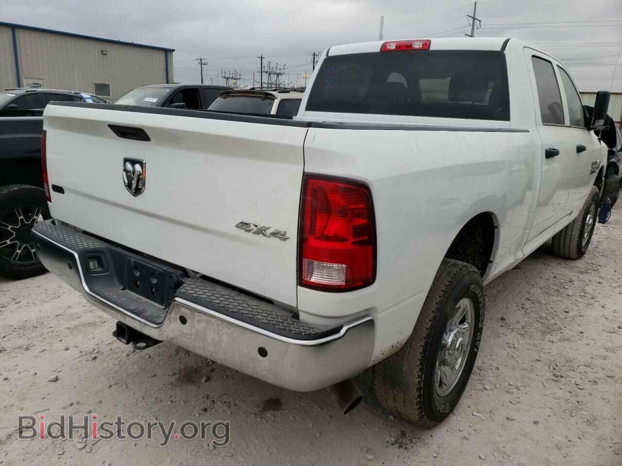 2018 RAM 2500 - VIN: 3C6UR5CL4JG240070 - Photo 4