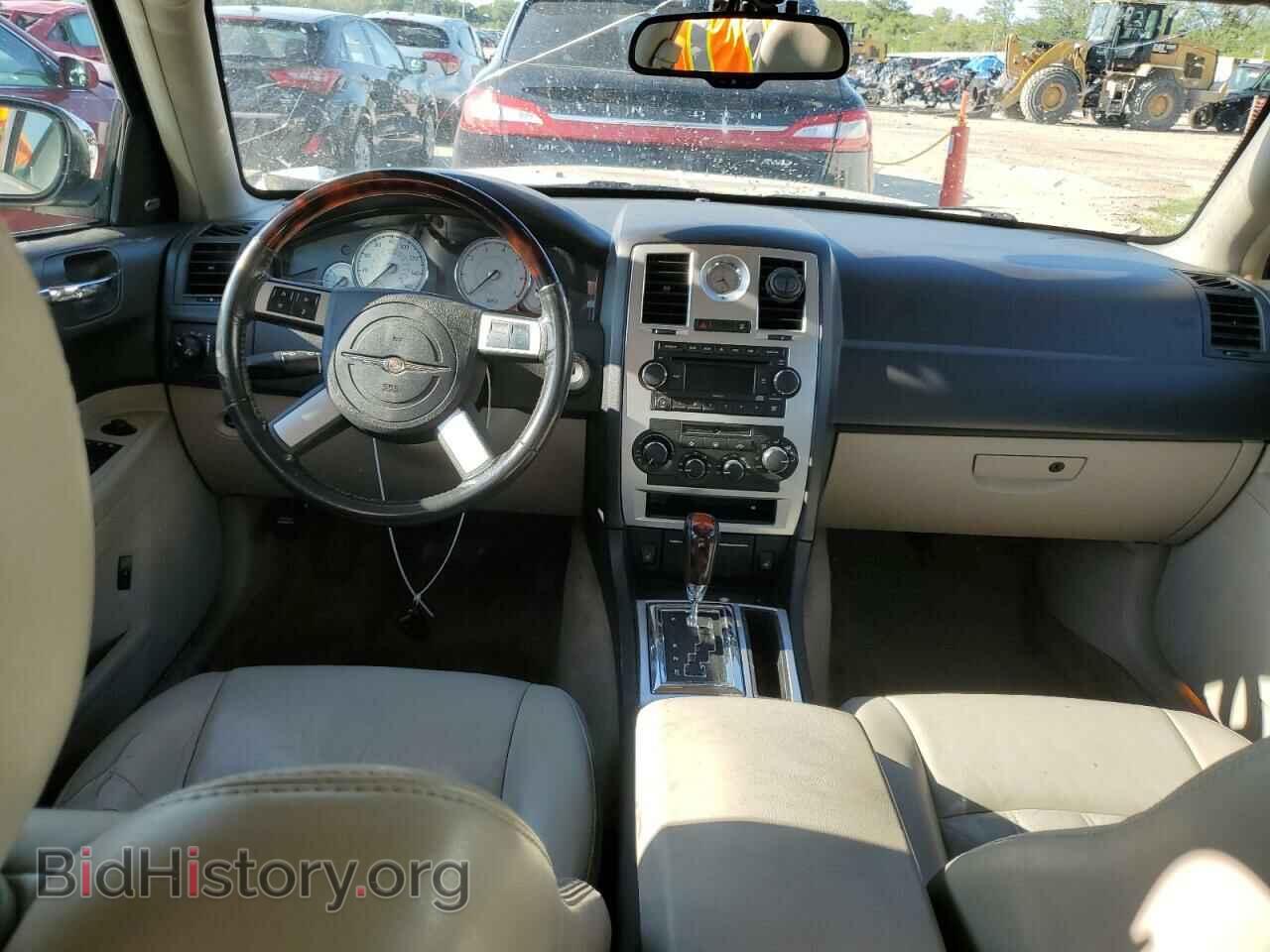 2007 CHRYSLER 300 - VIN: 2C3KA63H47H848726 - Фото 8