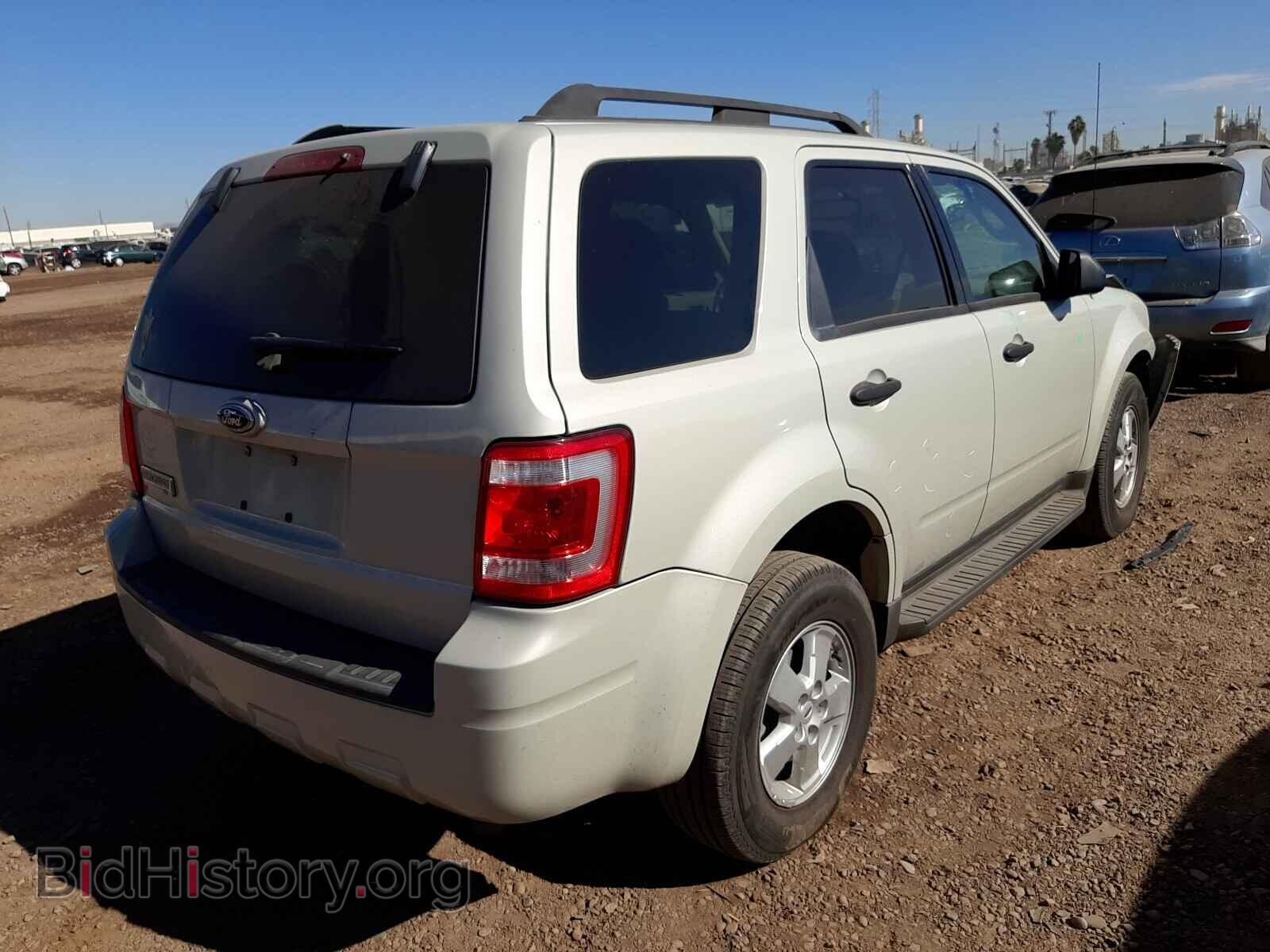 2009 FORD ESCAPE - VIN: 1FMCU037X9KC67105 - Фото 4