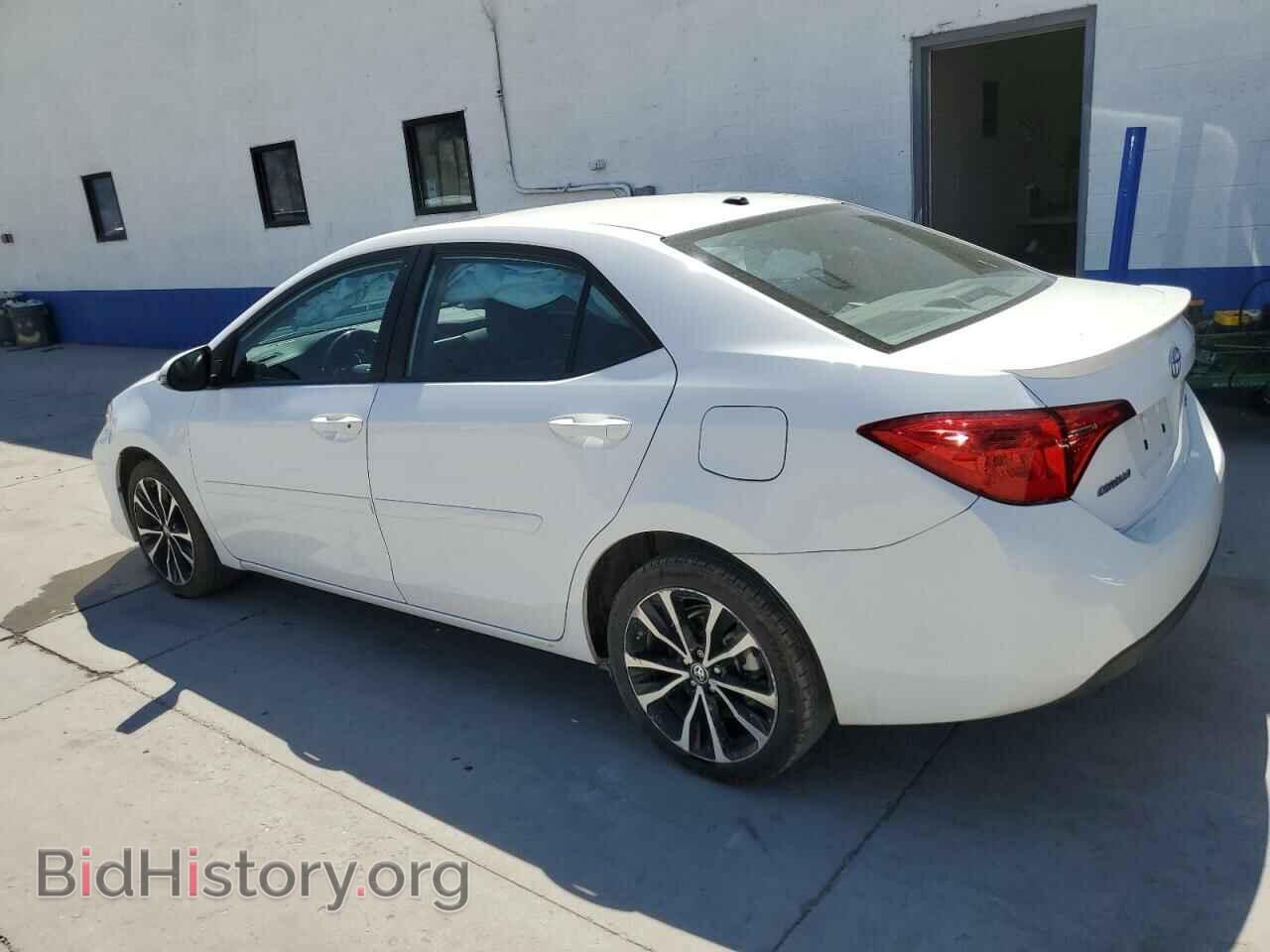 2017 TOYOTA COROLLA - VIN: 5YFBURHE3HP647642 - Фото 2
