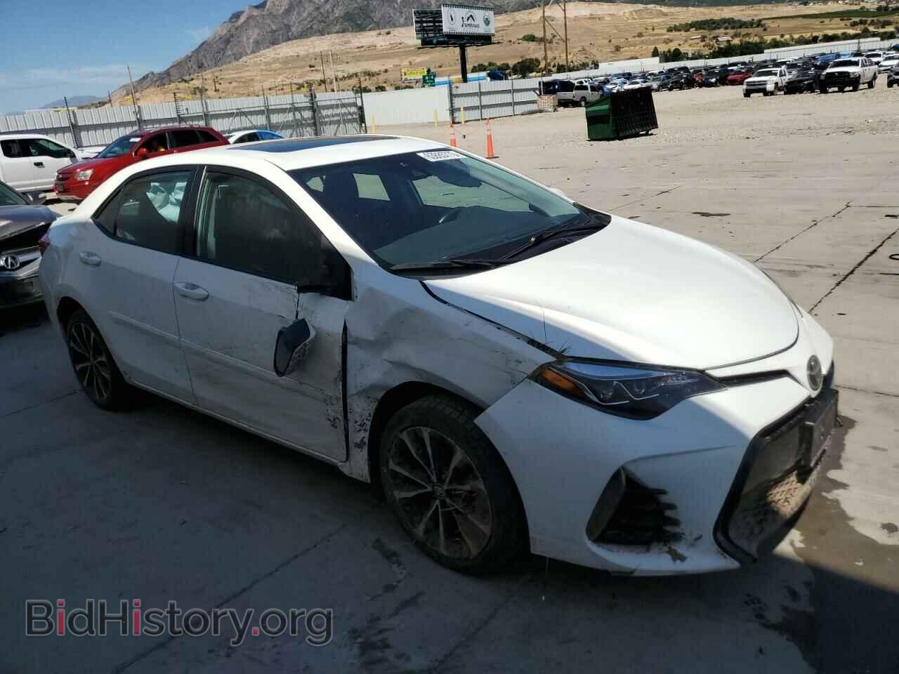 2017 TOYOTA COROLLA - VIN: 5YFBURHE3HP647642 - Фото 4