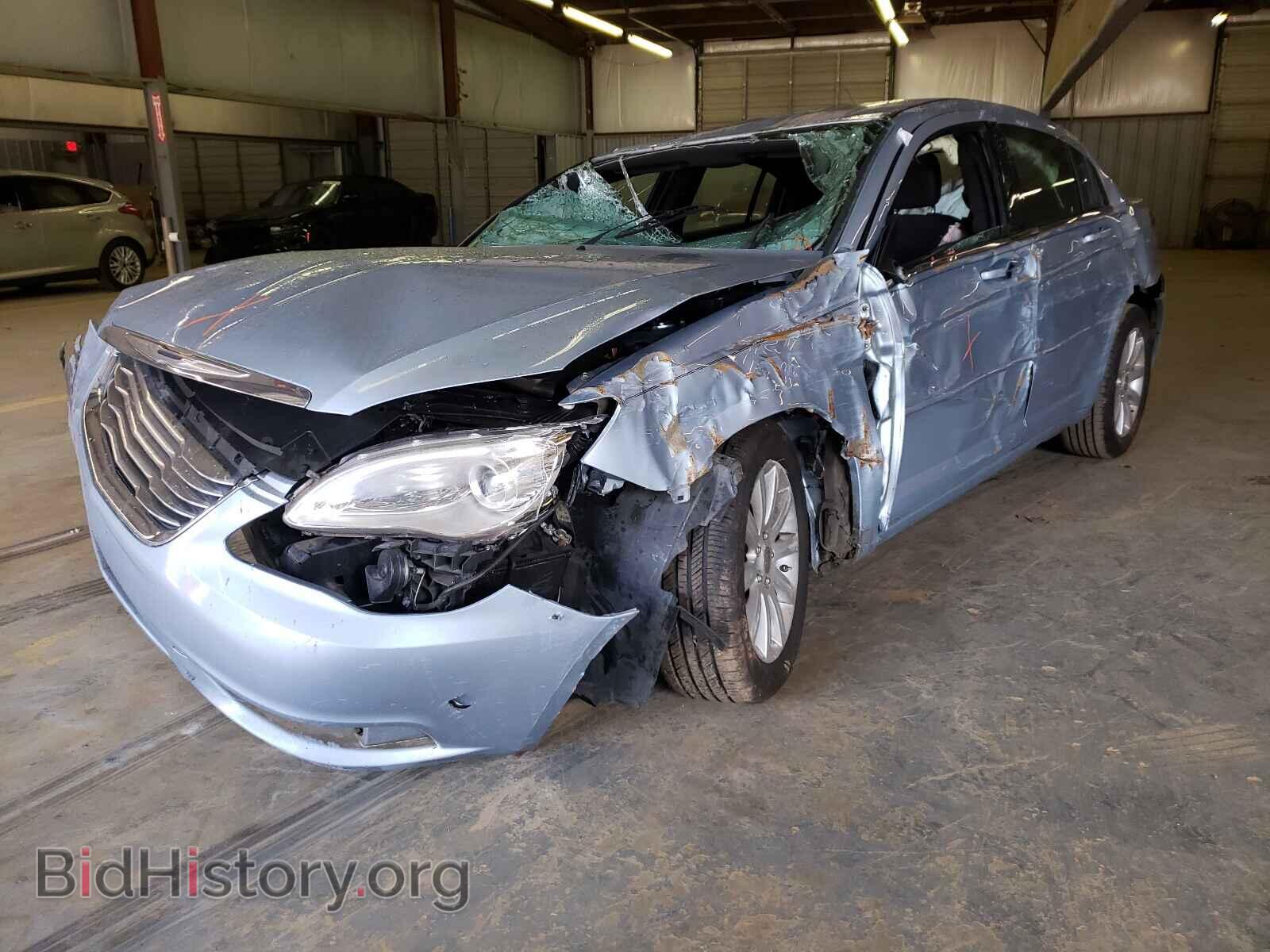 2013 CHRYSLER 200 - VIN: 1C3CCBBB3DN732604 - Фото 2