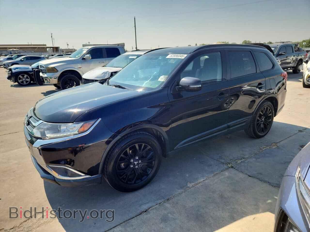 Photo JA4AD3A32JZ021989 - MITSUBISHI OUTLANDER 2018