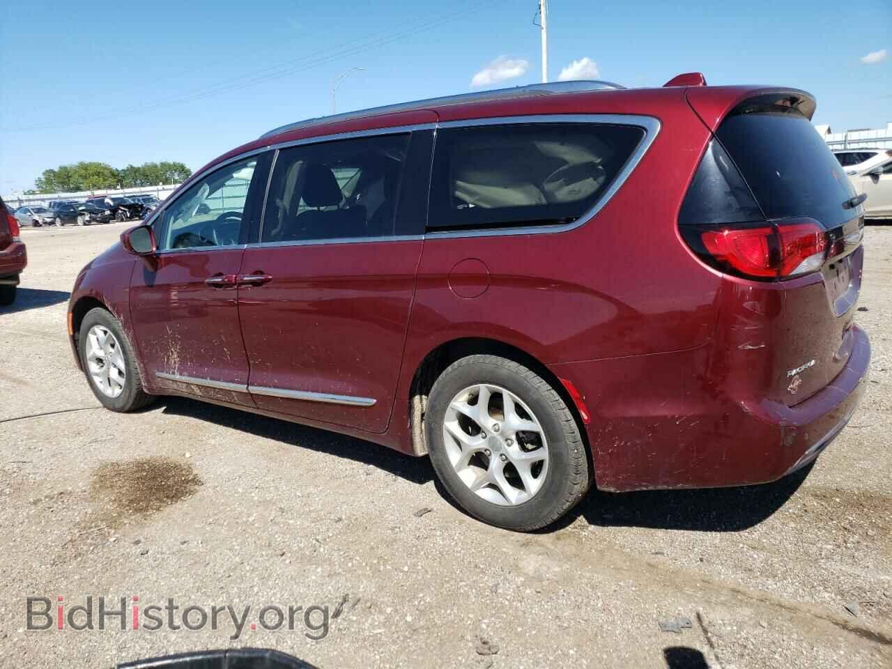 2017 CHRYSLER PACIFICA - VIN: 2C4RC1EG5HR747637 - Photo 2