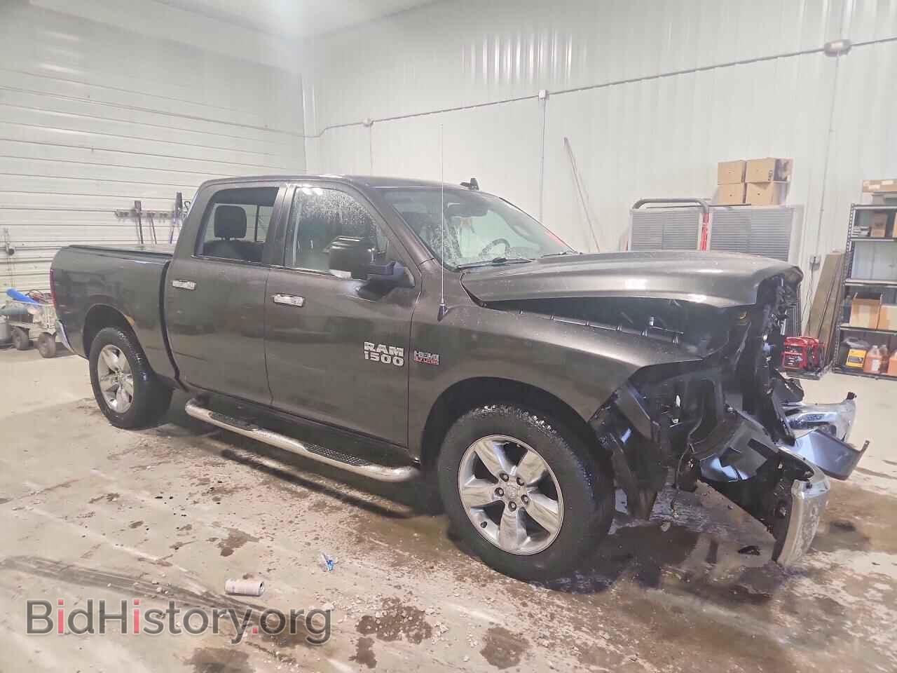 2017 RAM 1500 - VIN: 3C6RR7LT7HG714413 - Photo 4