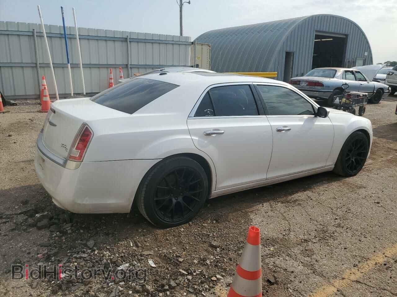 2013 CHRYSLER 300 - VIN: 2C3CCAPTXDH587565 - Фото 3